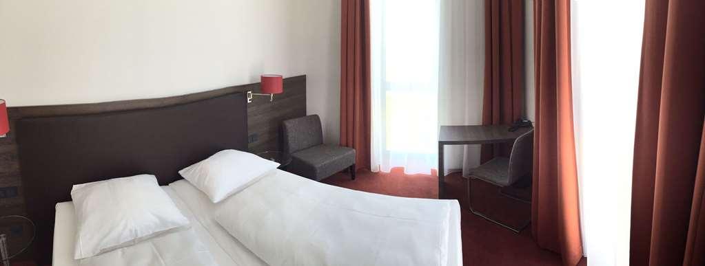 The Classic Oldtimer Hotel 잉골슈타트 객실 사진